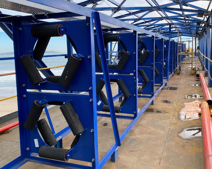Avance de las obras de montaje de la correa tubular CE-03 - Ingeniería de Media Tensión en Puerto Ventanas